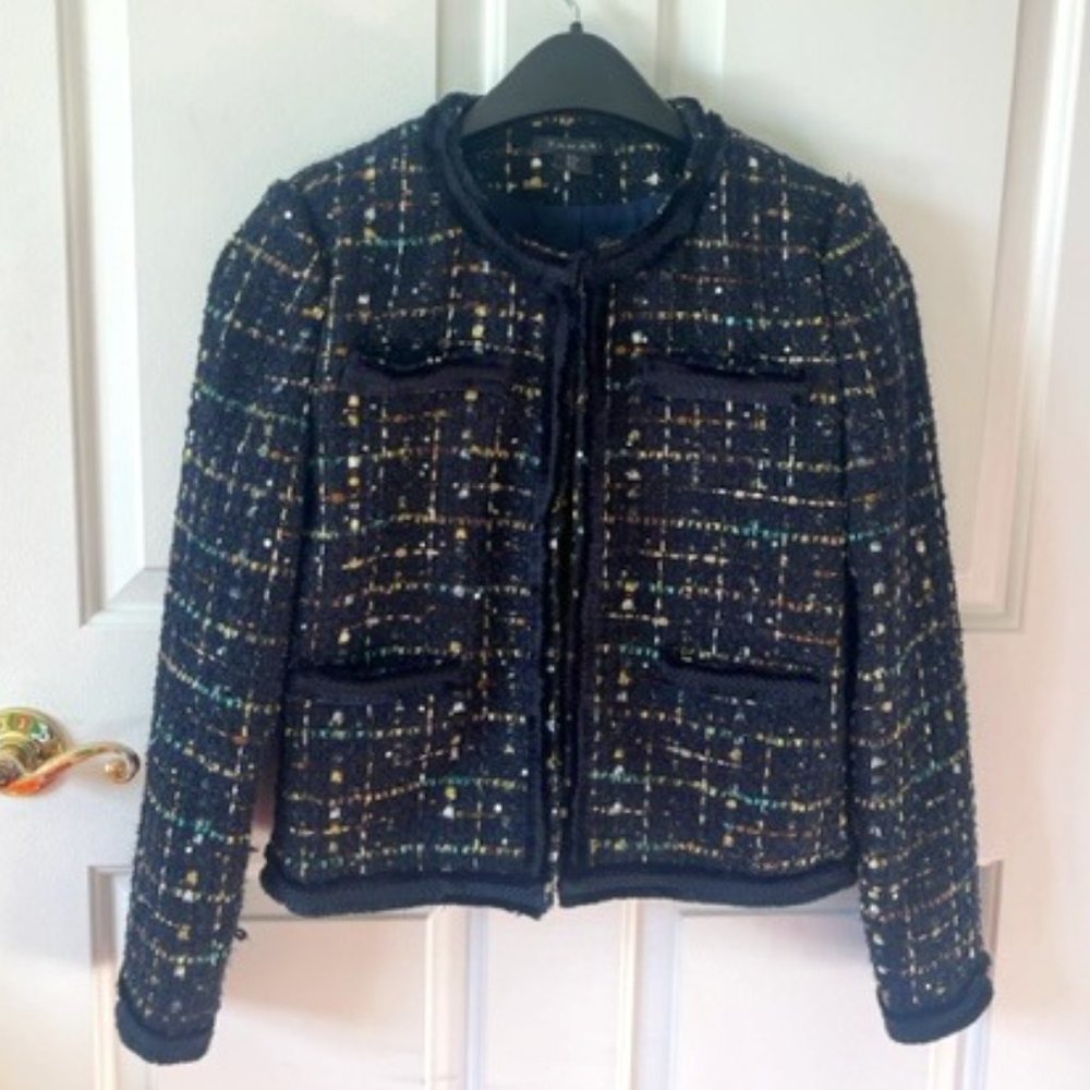 TAHARI TWEED JACKET